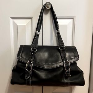 Leather shoulder bag